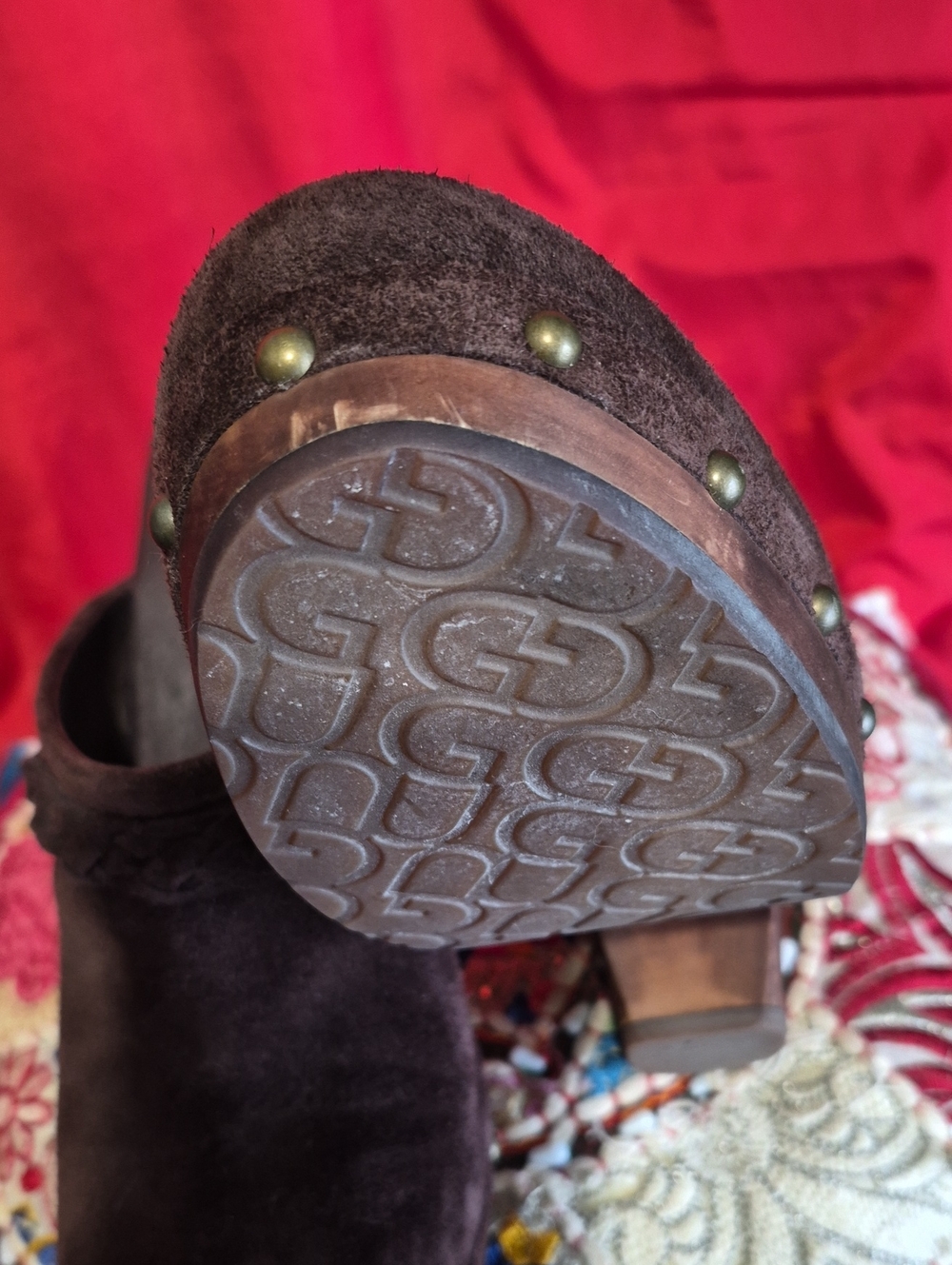 UGG Clogs - Picture 10 of 10